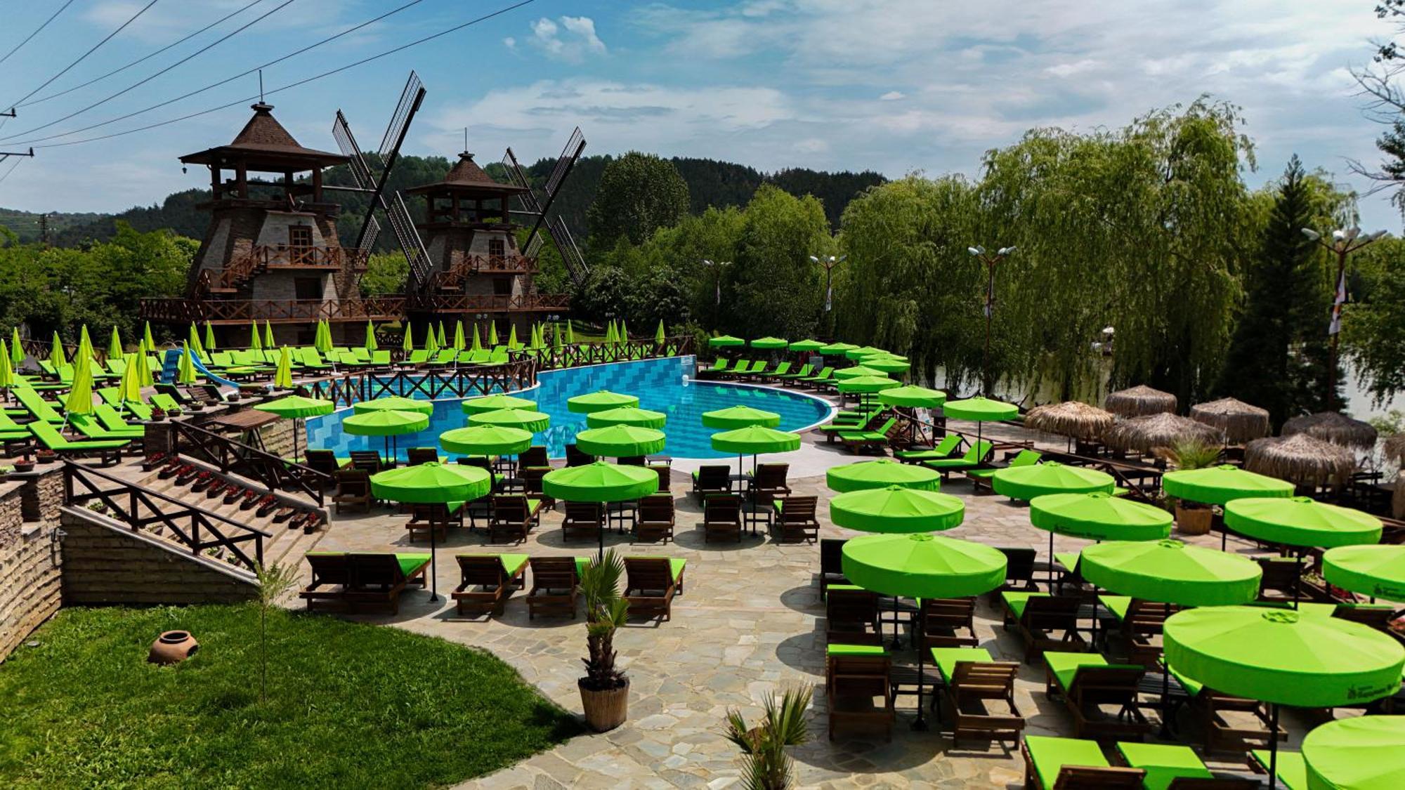 فندق The Wind Mills Hydropark Gorna Malina المظهر الخارجي الصورة
