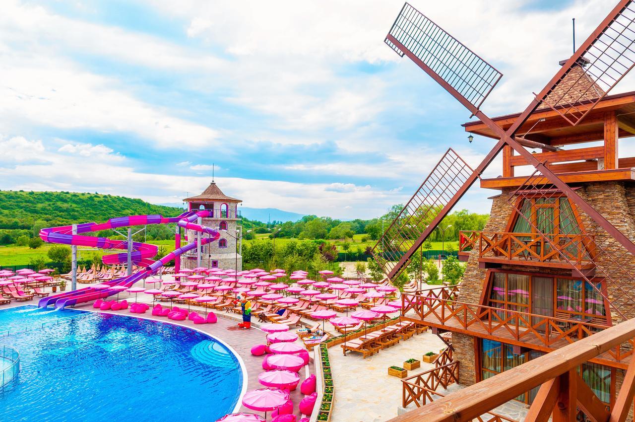 فندق The Wind Mills Hydropark Gorna Malina المظهر الخارجي الصورة