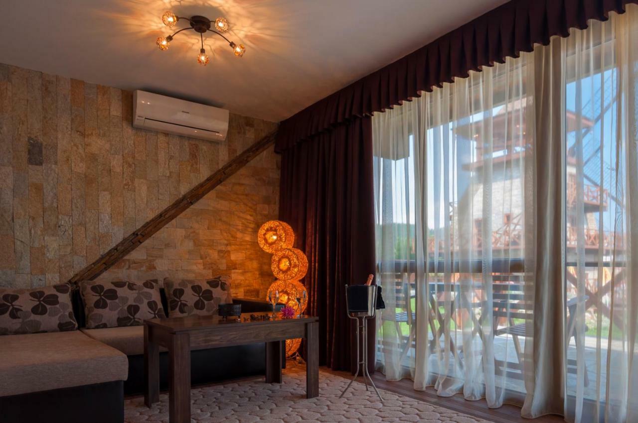 فندق The Wind Mills Hydropark Gorna Malina المظهر الخارجي الصورة