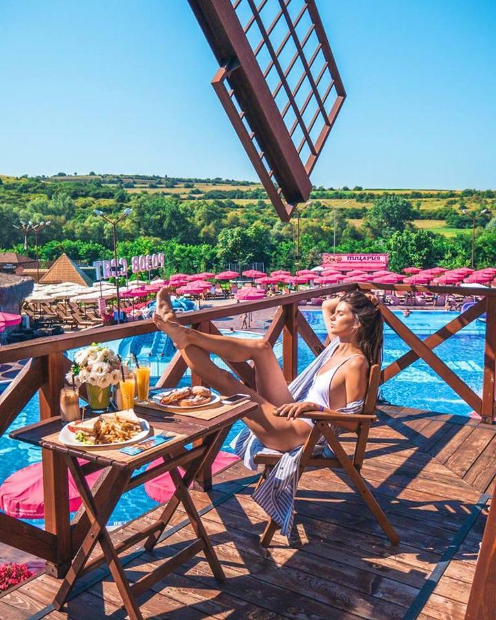 فندق The Wind Mills Hydropark Gorna Malina المظهر الخارجي الصورة