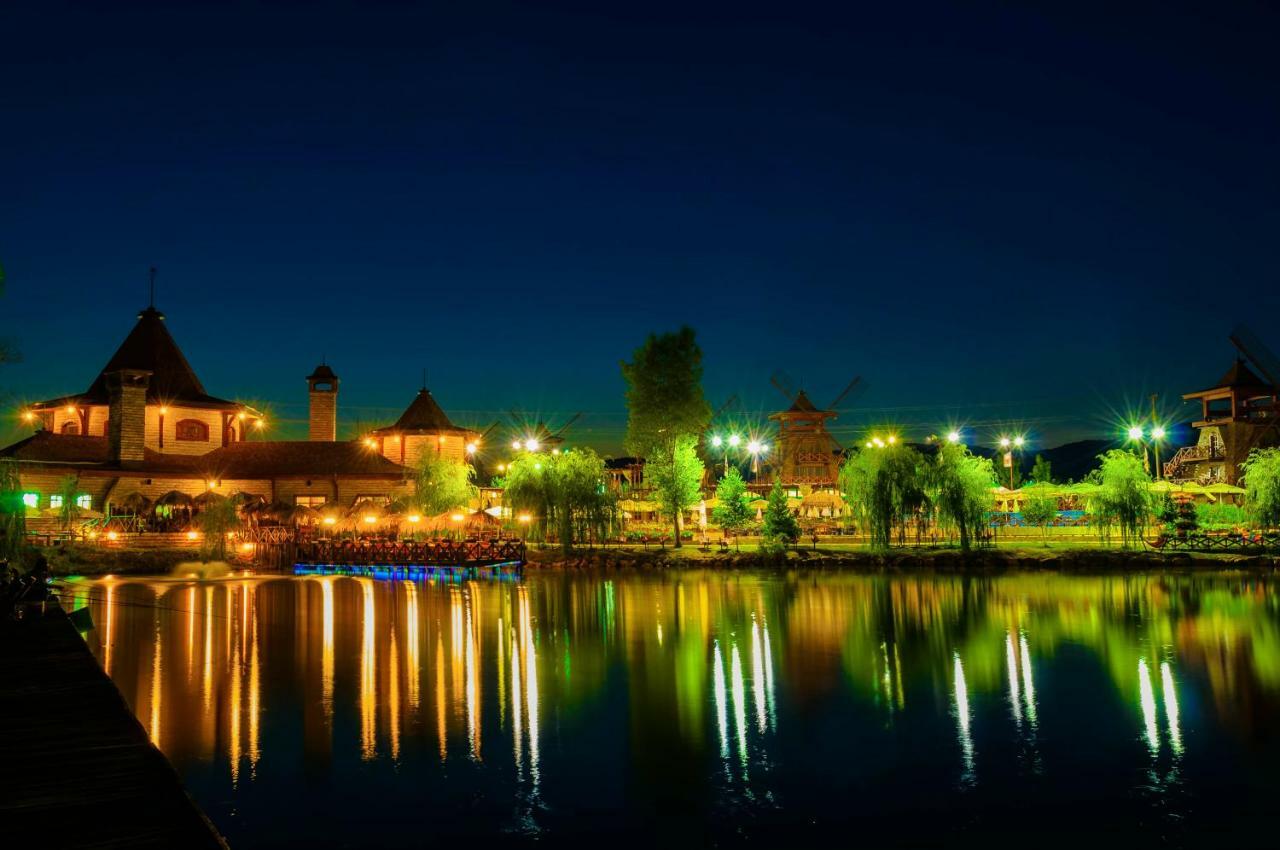 فندق The Wind Mills Hydropark Gorna Malina المظهر الخارجي الصورة